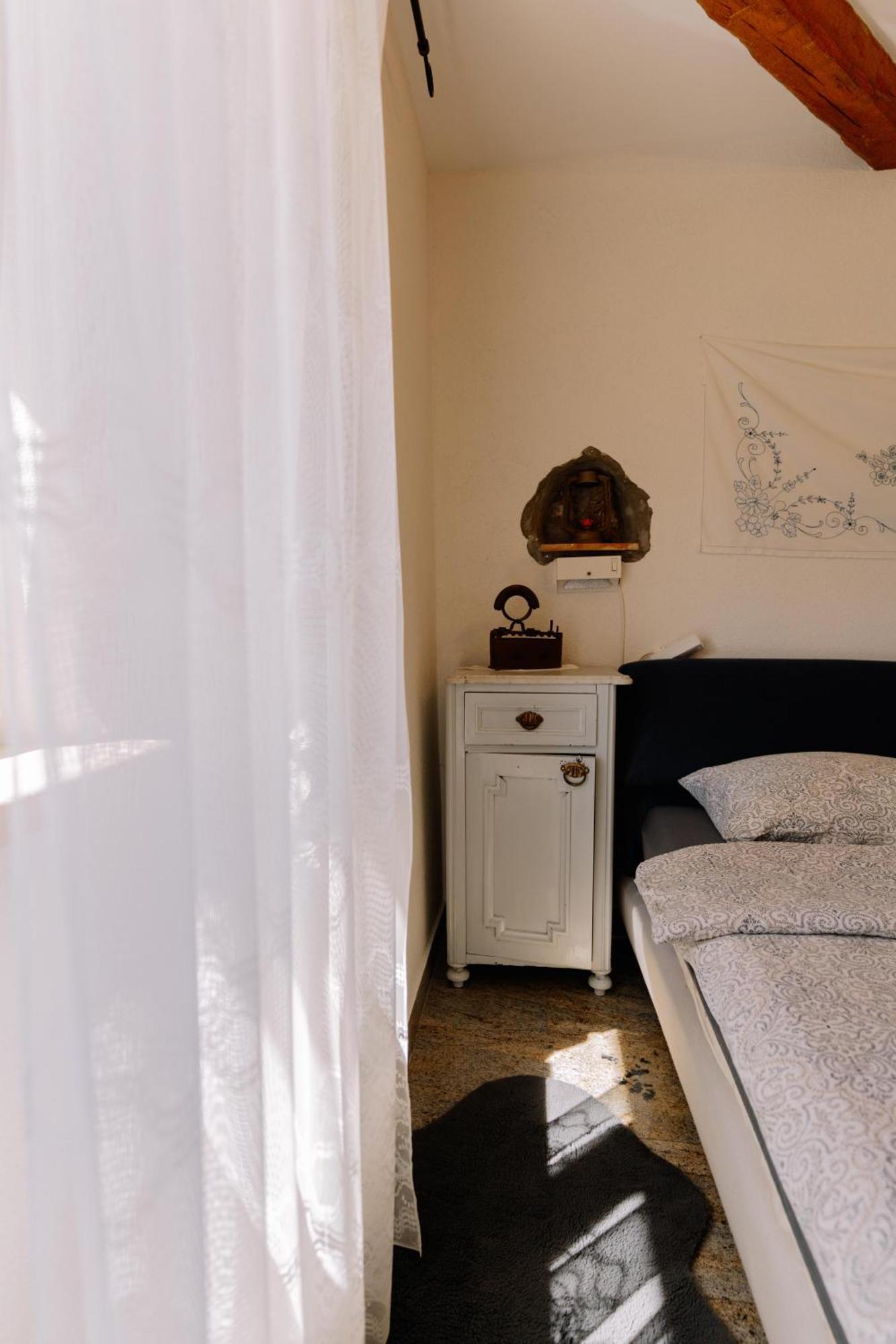 Luanas Rooms With Istrian Touch Buzet Luaran gambar
