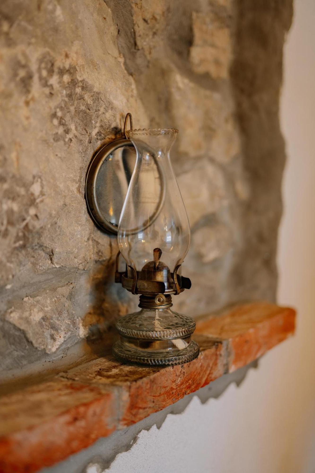 Luanas Rooms With Istrian Touch Buzet Luaran gambar