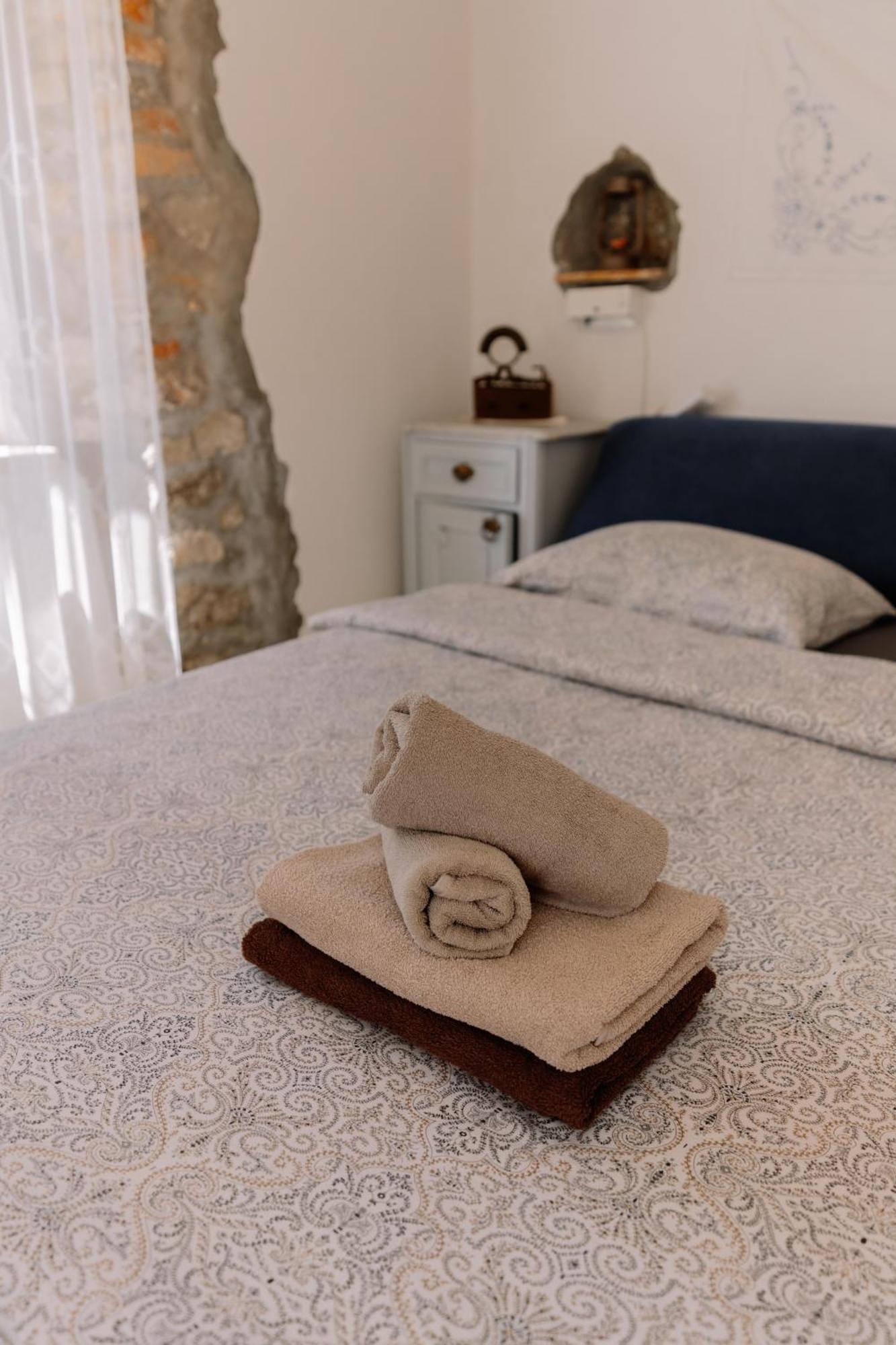 Luanas Rooms With Istrian Touch Buzet Luaran gambar